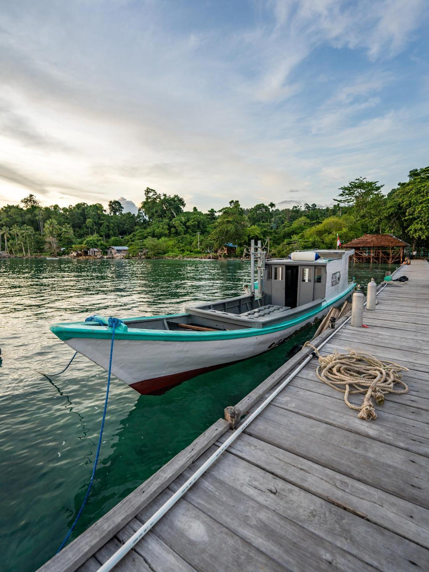 Scuba Republic Beach Bungalows Tapokreng 外观 照片