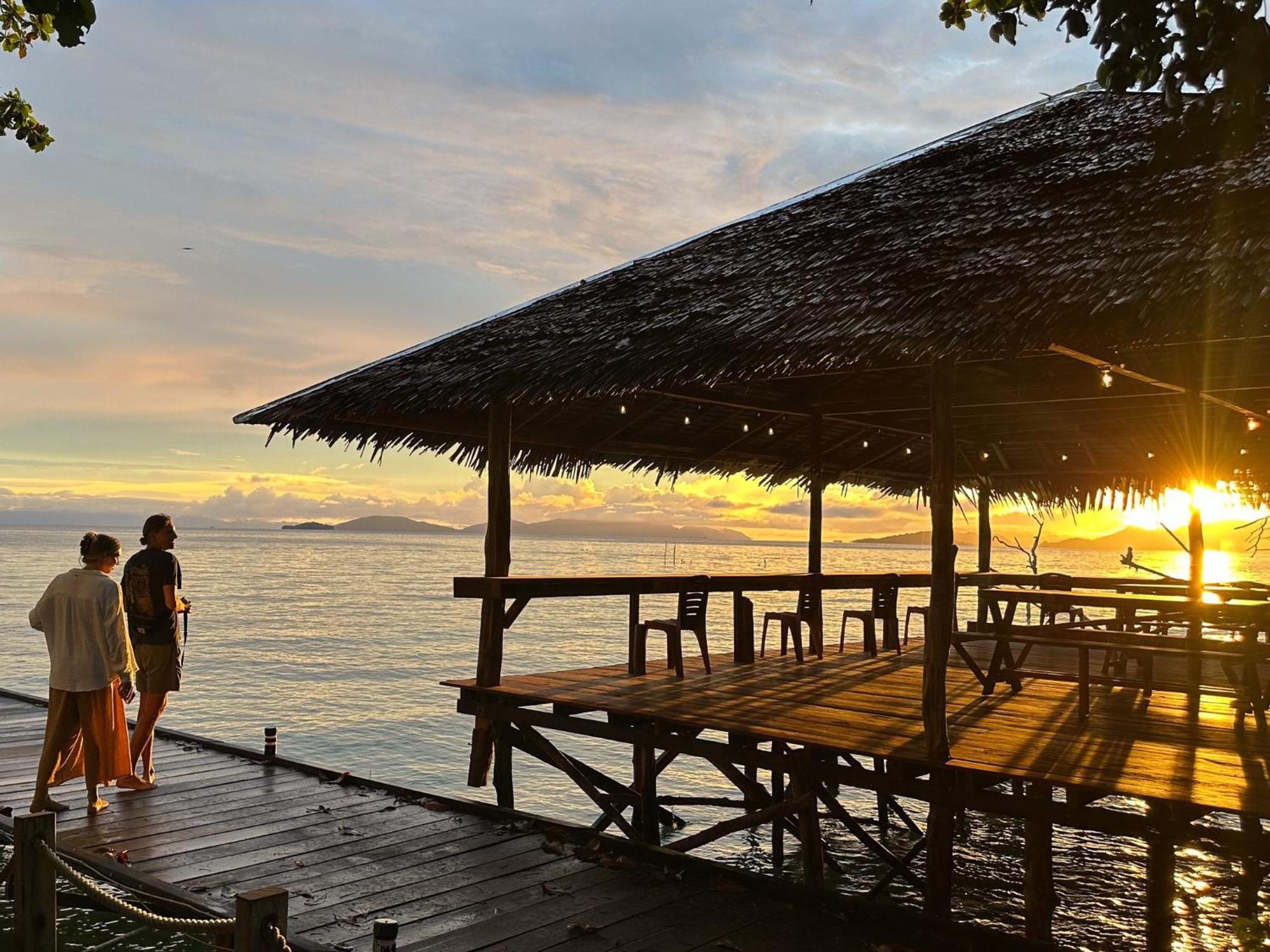Scuba Republic Beach Bungalows Tapokreng 外观 照片